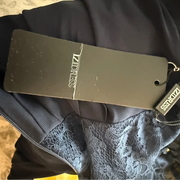 NWT Izidress Navy Lace-Detail Maxi Dress with Scoop Neck Sz M - Picture 7 of 7